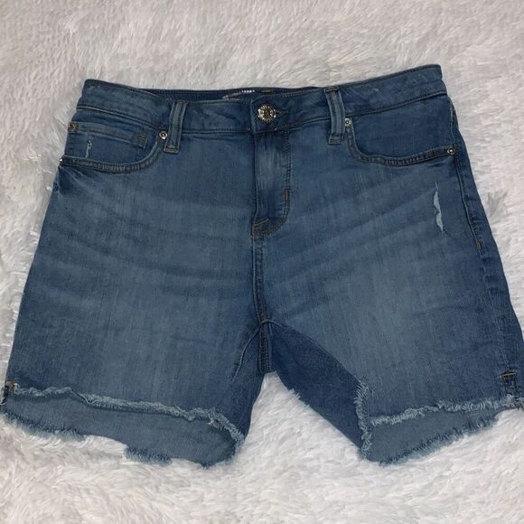 Seven Weekend Cut Off Jean Shorts Women’s Size 8 - Picture 1 of 15